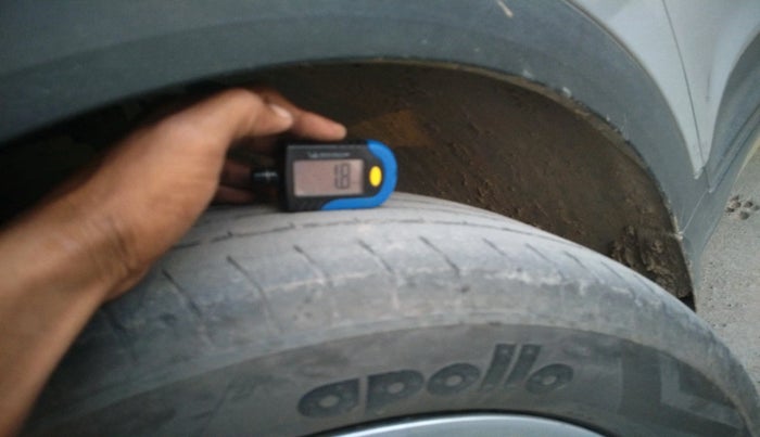 2019 Hyundai Creta EX 1.4 DIESEL, Diesel, Manual, 1,35,770 km, tyre