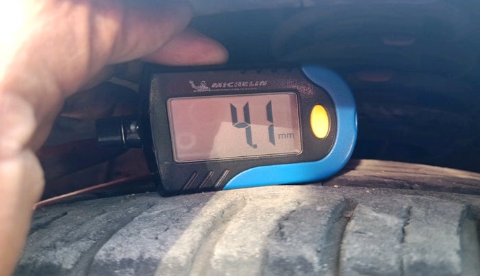 2012 Hyundai New Elantra 1.6 SX AT DIESEL, Diesel, Automatic, 83,585 km, tyre