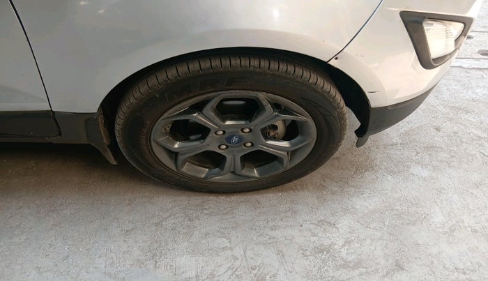 2019 Ford Ecosport TITANIUM 1.5L SPORTS(SUNROOF) DIESEL, Diesel, Manual, 3,53,674 km, tyre