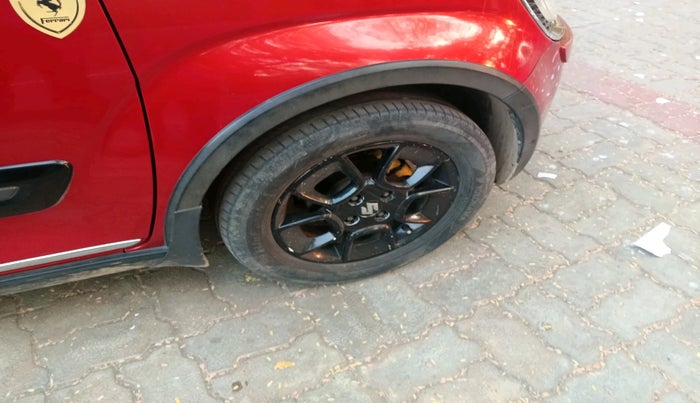 2017 Maruti IGNIS ZETA 1.2 DUAL TONE, Petrol, Manual, 1,18,508 km, tyre