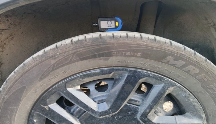 2017 Maruti Vitara Brezza VDI (O), Diesel, Manual, 1,96,517 km, tyre