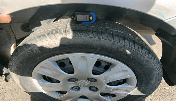 2014 Honda Amaze 1.2L I-VTEC S, Petrol, Manual, 1,25,496 km, tyre