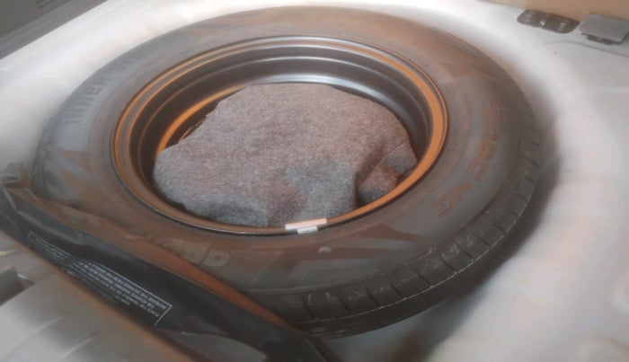 2023 Hyundai VENUE SX 1.2 PETROL, Petrol, Manual, 11,210 km, tyre