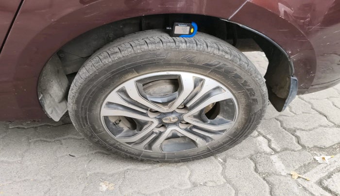 2022 Tata TIGOR XZ PLUS CNG, CNG, Manual, 61,141 km, tyre