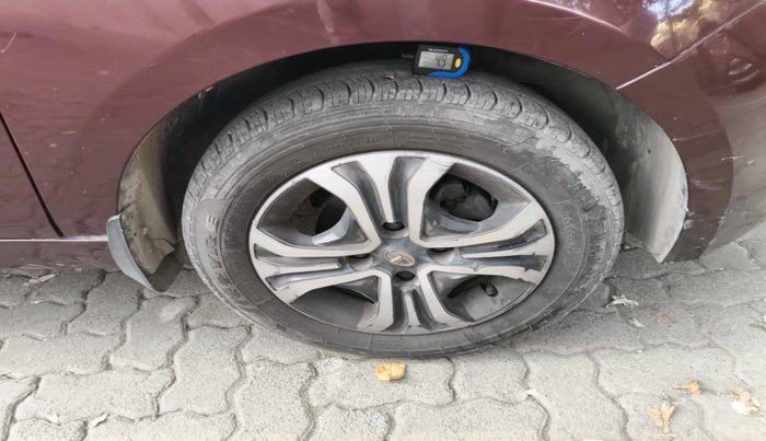 2022 Tata TIGOR XZ PLUS CNG, CNG, Manual, 61,141 km, tyre