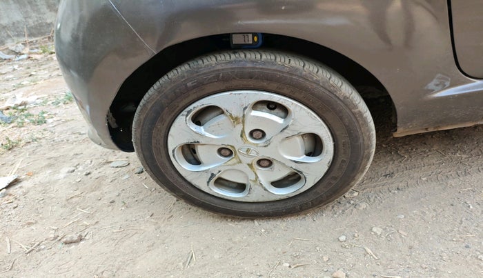 2018 Tata Nano TWIST XT, Petrol, Manual, 18,925 km, tyre