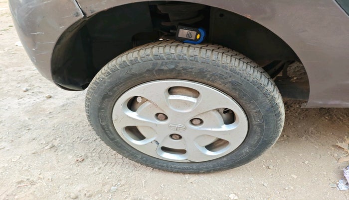 2018 Tata Nano TWIST XT, Petrol, Manual, 18,925 km, tyre