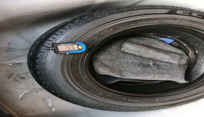 2018 Hyundai Verna 1.6 CRDI SX, Diesel, Manual, 1,52,249 km, tyre