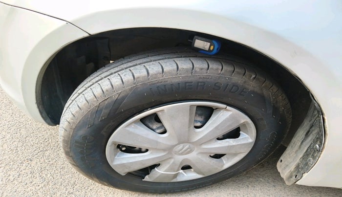 2011 Maruti Swift Dzire VXI, Petrol, Manual, 73,375 km, tyre