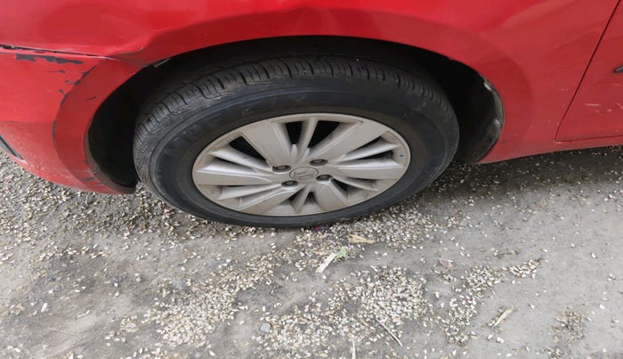 2015 Maruti Swift ZXI, Petrol, Manual, 71,344 km, tyre