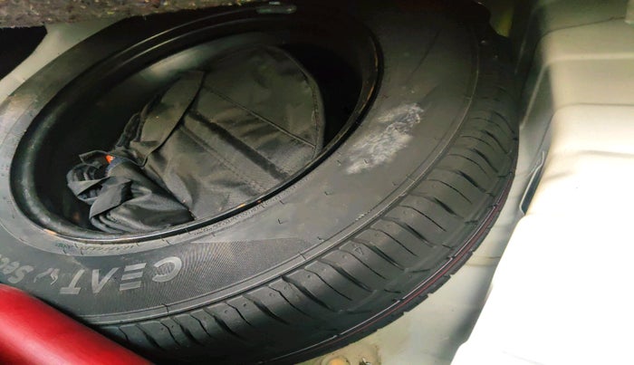 2023 Tata PUNCH ADVENTURE MT, Petrol, Manual, 17,815 km, tyre