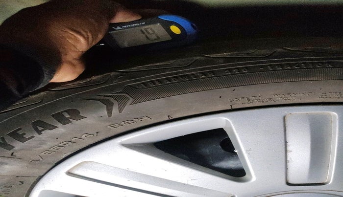 2012 Ford Figo ZXI 1.4 DIESEL, Diesel, Manual, 65,216 km, tyre