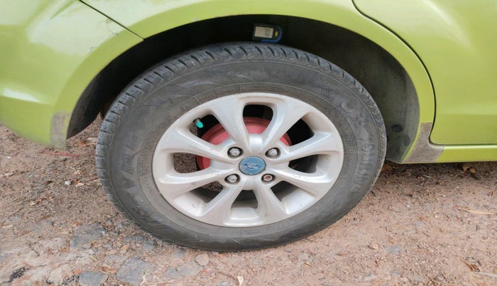 2012 Ford Figo ZXI 1.4 DIESEL, Diesel, Manual, 65,216 km, tyre