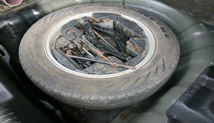 2014 Hyundai New Elantra 1.6 SX AT DIESEL, Diesel, Automatic, 1,46,336 km, tyre