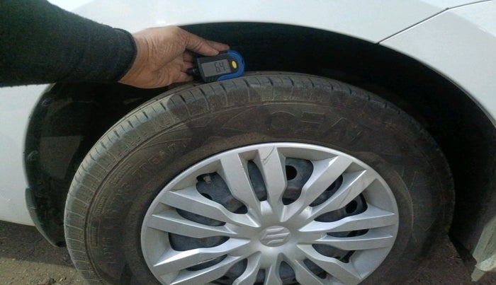 2018 Maruti Dzire VDI, Diesel, Manual, 1,10,336 km, tyre