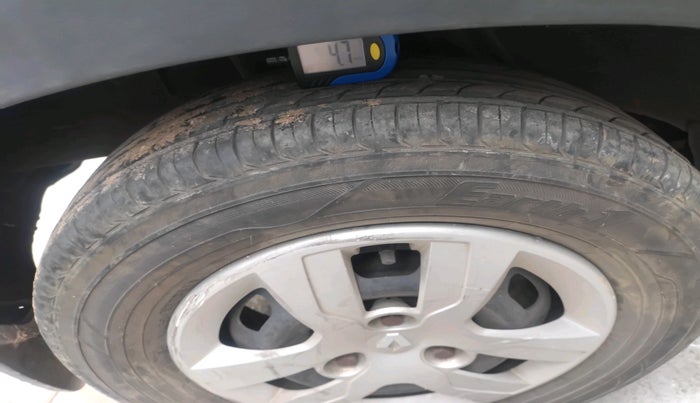 2018 Renault Kwid RXL, Petrol, Manual, 55,486 km, tyre