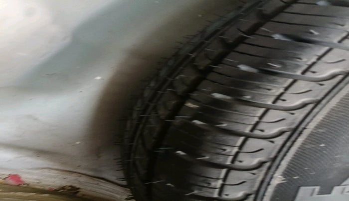 2017 Datsun Redi Go T (O), Petrol, Manual, 36,429 km, tyre