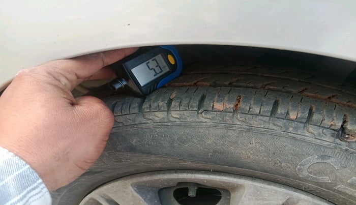 2017 Datsun Redi Go T (O), Petrol, Manual, 36,429 km, tyre