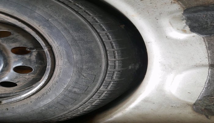 2013 Maruti Ritz VXI, Petrol, Manual, 60,687 km, tyre