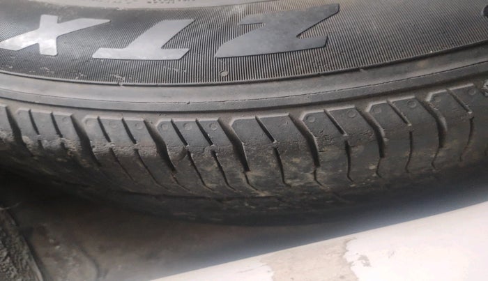 2013 Skoda Laura AMBITION 2.0 TDI CR MT, Diesel, Manual, 1,25,501 km, tyre