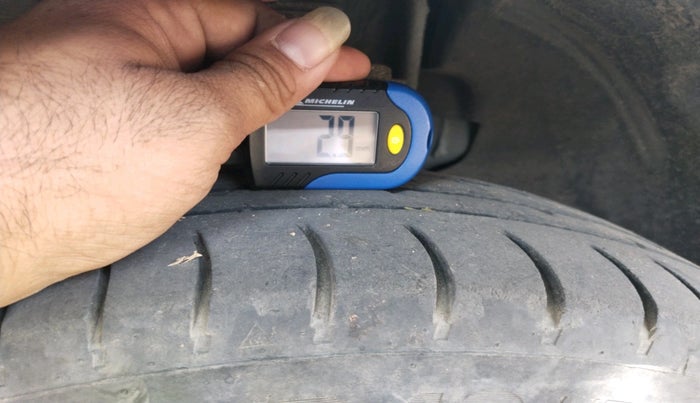 2019 Tata Tiago XZ PETROL, CNG, Manual, 1,79,665 km, tyre