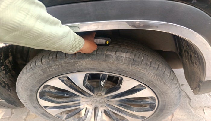 2021 MG HECTOR SHARP HYBRID 1.5 PETROL, Petrol, Manual, 36,408 km, tyre