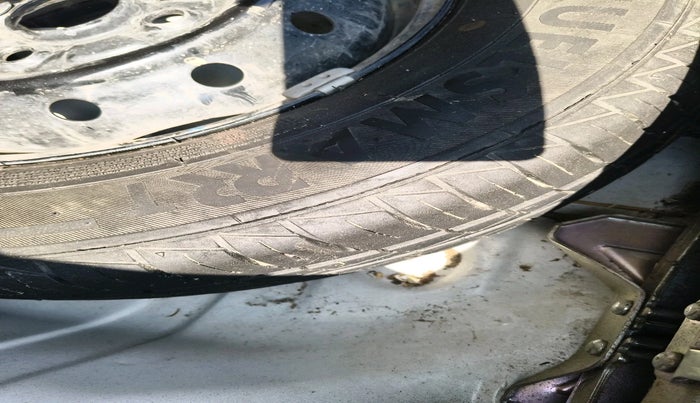 2021 Maruti Alto LXI, Petrol, Manual, 33,491 km, tyre