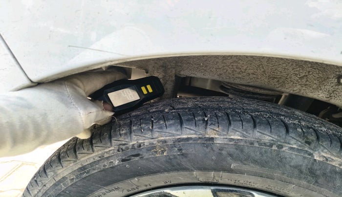 2021 Maruti Alto LXI, Petrol, Manual, 33,491 km, tyre