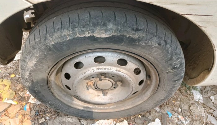 2012 Tata Indica Vista VX QUADRAJET, Diesel, Manual, 2,68,629 km, tyre