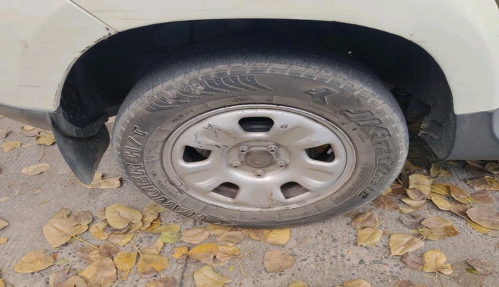 2013 Renault Duster 85 PS RXE DIESEL, Diesel, Manual, 1,25,229 km, tyre