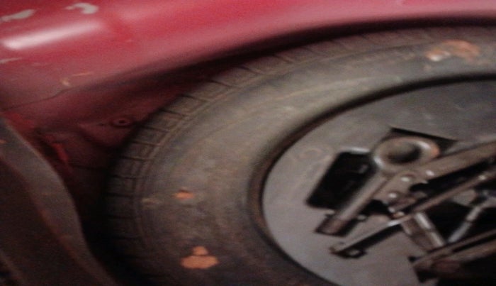 2011 Hyundai i10 MAGNA 1.1, Petrol, Manual, 1,04,613 km, tyre