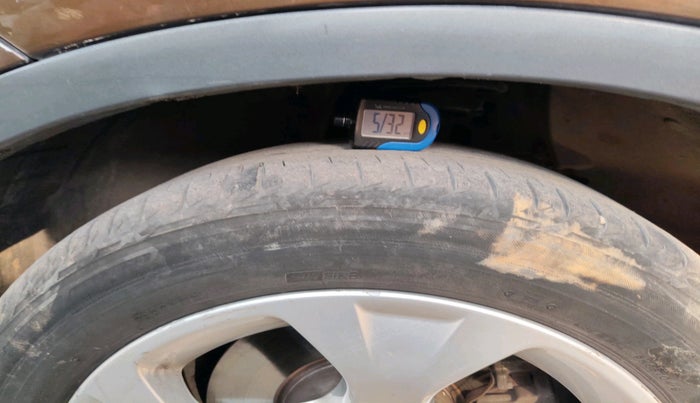 2013 BMW X1 SDRIVE 20D, Diesel, Automatic, 1,11,630 km, tyre