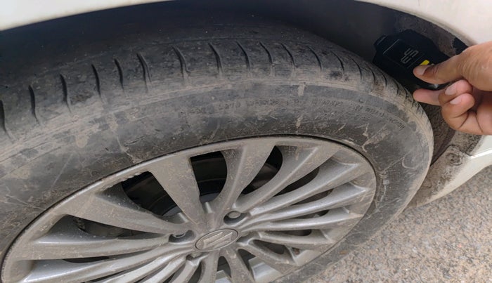 2016 Maruti Ciaz ZDI+ SHVS, Diesel, Manual, 1,89,489 km, tyre