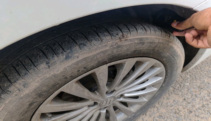 2016 Maruti Ciaz ZDI+ SHVS, Diesel, Manual, 1,89,489 km, tyre