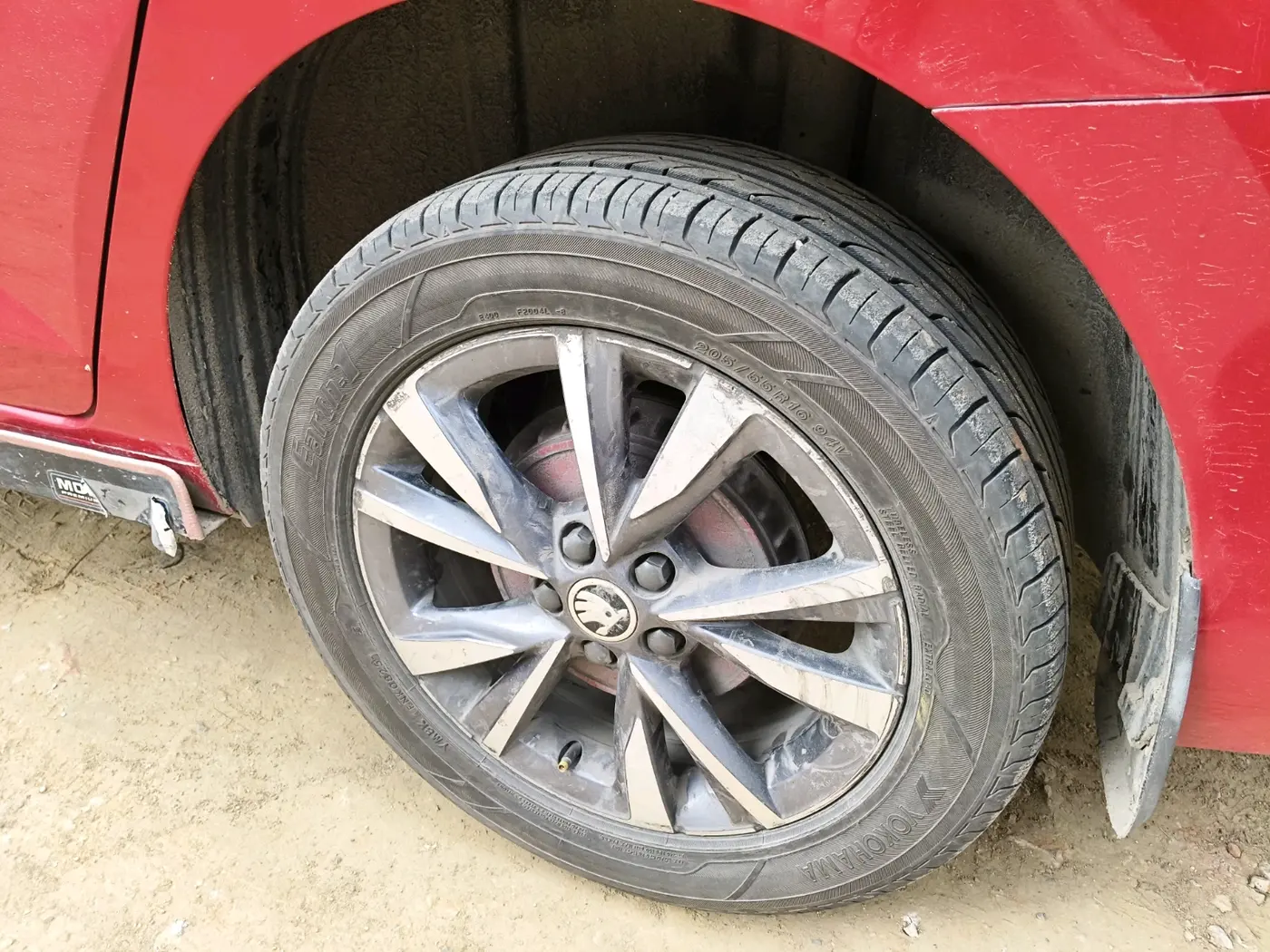 2022 Skoda SLAVIA STYLE 1.0L TSI AT, Petrol, Automatic, 95,000 km, tyre