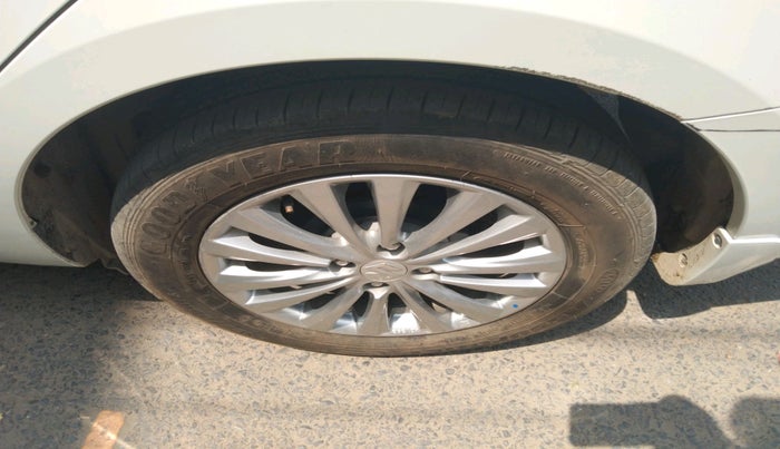 2024 Maruti Ciaz DELTA 1.5 SHVS MT PETROL, Petrol, Manual, 6,520 km, tyre