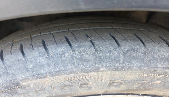 2017 Tata NEXON XZ PLUS DIESEL, Diesel, Manual, 1,44,400 km, tyre