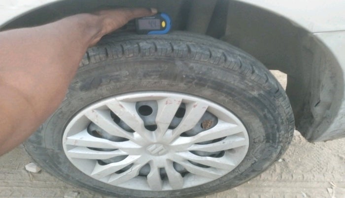 2019 Maruti Dzire VXI, Petrol, Manual, 1,14,730 km, tyre