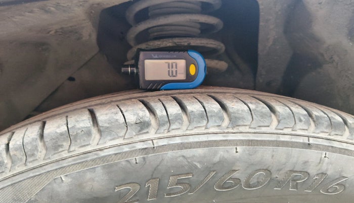 2017 Maruti Vitara Brezza VDI (O), Diesel, Manual, 68,060 km, tyre