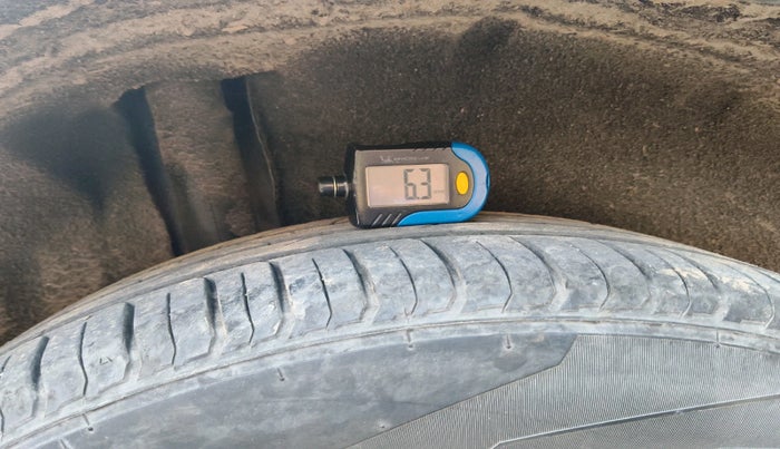 2017 Maruti Vitara Brezza VDI (O), Diesel, Manual, 68,060 km, tyre