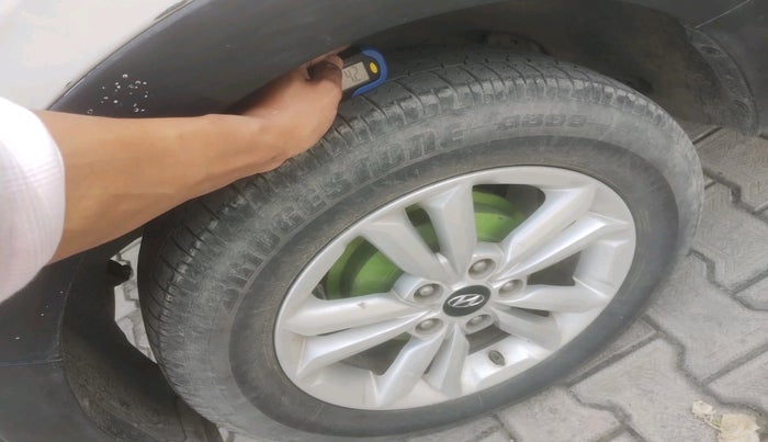 2016 Hyundai Creta S PLUS 1.4 DIESEL, Diesel, Manual, 1,03,032 km, tyre