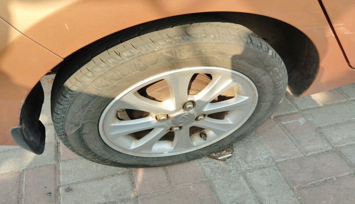 2016 Hyundai Grand i10 ASTA 1.2 KAPPA VTVT, Petrol, Manual, 77,151 km, tyre