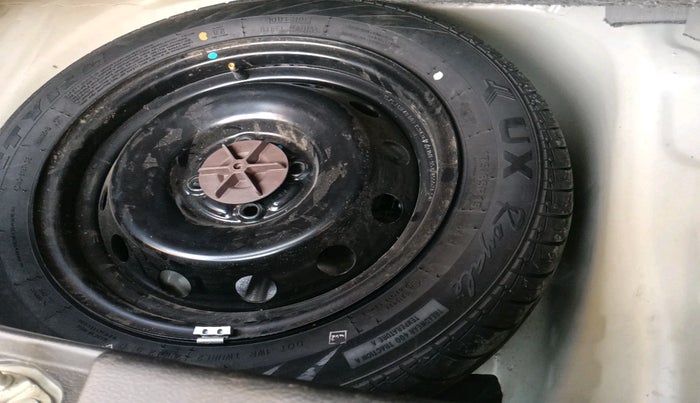 2022 Maruti IGNIS ZETA 1.2, Petrol, Manual, 29,715 km, tyre