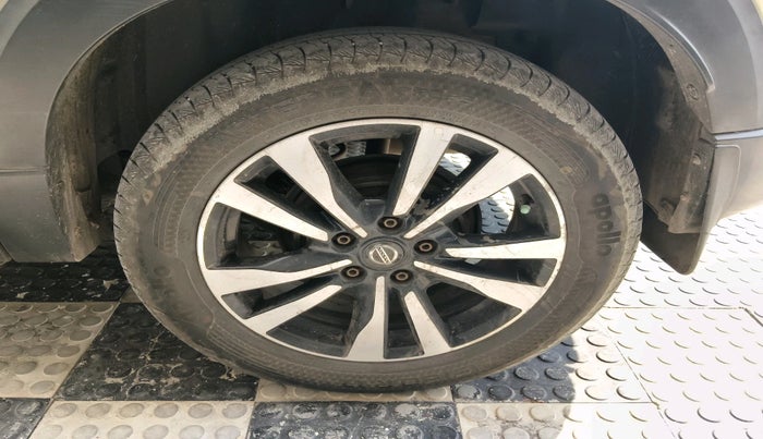 2020 Nissan Kicks XV PREMIUM (O) TURBO 1.3 DUAL TONE, Petrol, Manual, 81,693 km, tyre