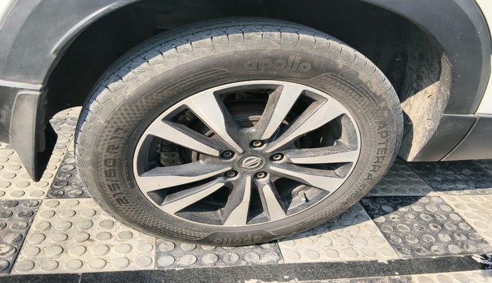 2020 Nissan Kicks XV PREMIUM (O) TURBO 1.3 DUAL TONE, Petrol, Manual, 81,693 km, tyre