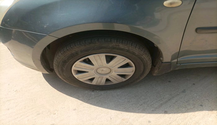 2010 Maruti Swift Dzire VDI, Diesel, Manual, 1,13,883 km, tyre