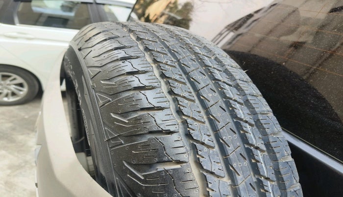 2023 Mahindra BOLERO NEO N 8, Diesel, Manual, 38,503 km, tyre