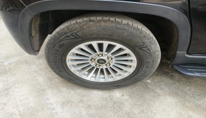 2023 Mahindra BOLERO NEO N 8, Diesel, Manual, 38,503 km, tyre