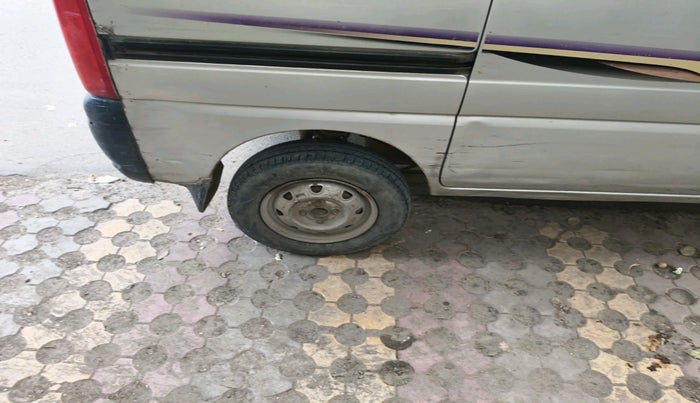 2011 Maruti Eeco 5 STR WITH A/C+HTR CNG, CNG, Manual, 2,60,212 km, tyre