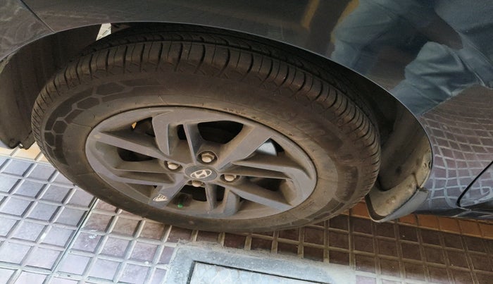 2021 Hyundai GRAND I10 NIOS SPORTZ AMT 1.2 KAPPA VTVT, Petrol, Automatic, 60,723 km, tyre